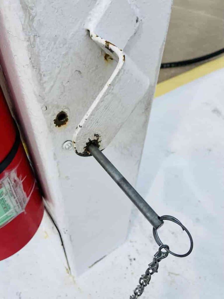 Sundance Aviation fuel pump latch